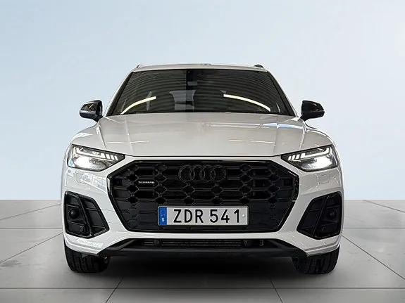 Audi Q5 2024 photo 2