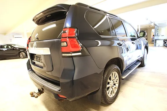 Toyota Land Cruiser 2020 photo 5