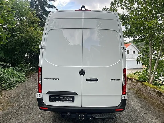 Mercedes-Benz Sprinter 317 2023 photo 5