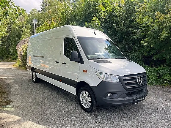 Mercedes-Benz Sprinter 317