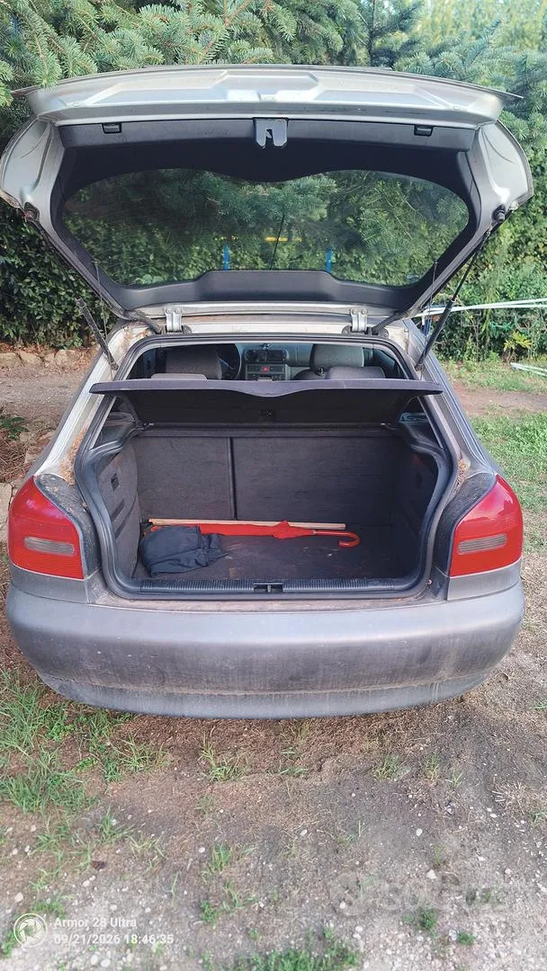 Audi A3 1997 photo 2