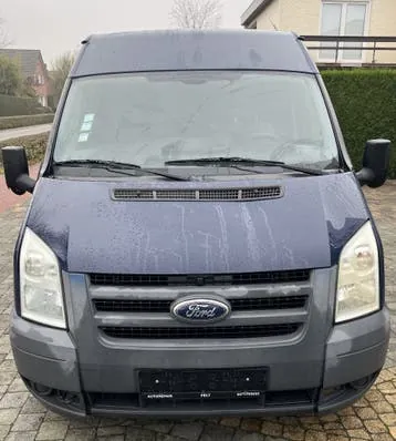 Ford Transit 2011 photo 2