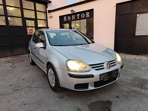 Volkswagen Golf 5 2004 photo 2
