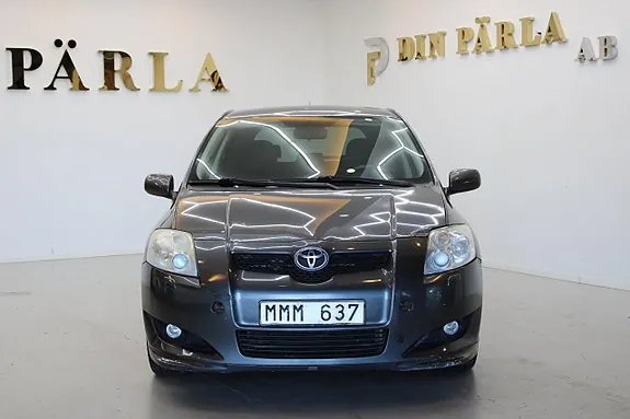 Toyota Auris 2007 photo 2