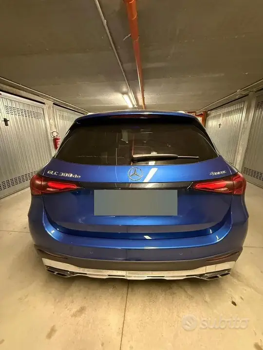 Mercedes-Benz Glc 2023 photo 2