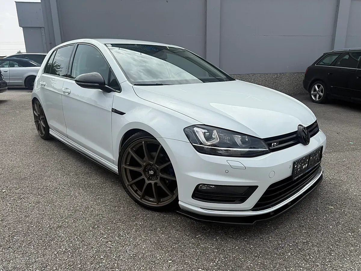 Volkswagen Golf 2014 photo 2