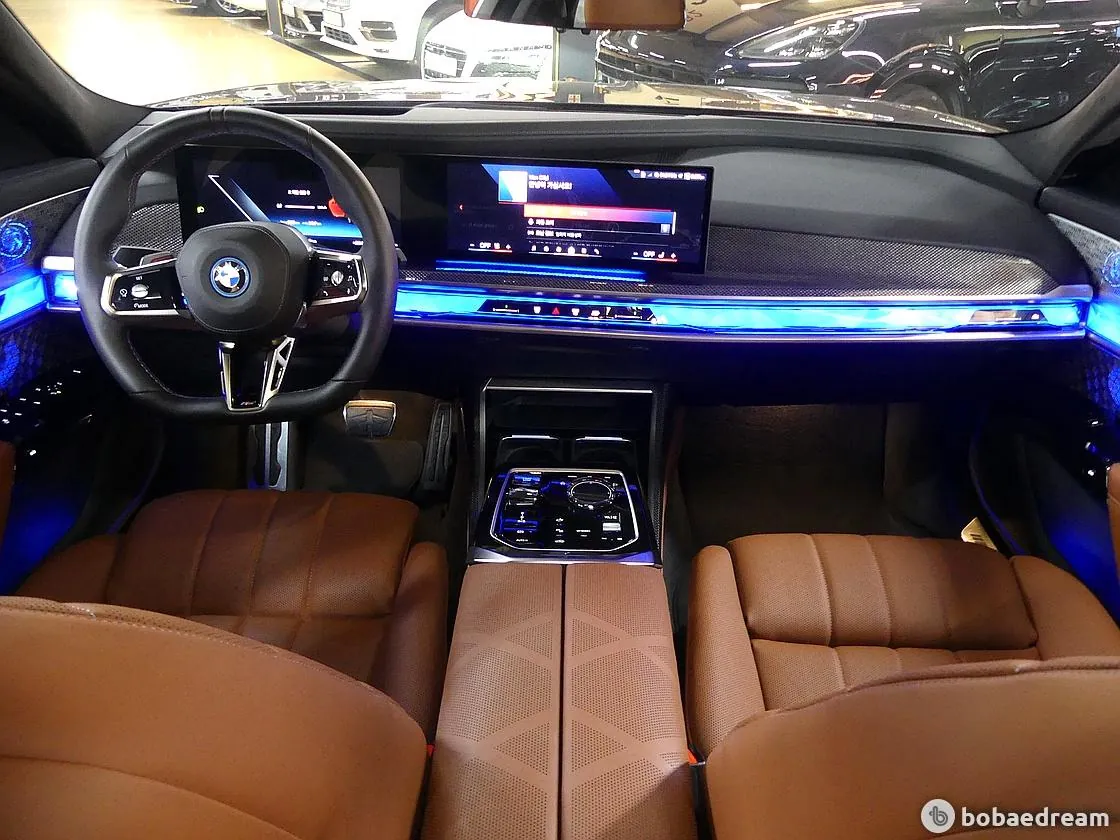 BMW I7 2024 photo 4