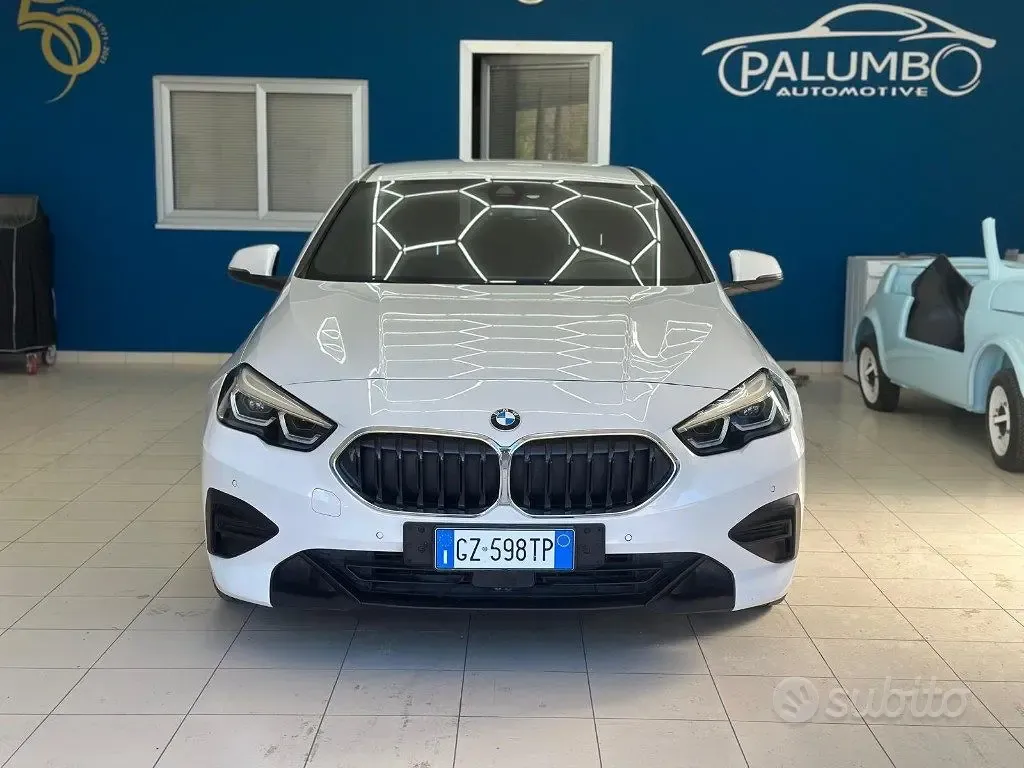 BMW 218D