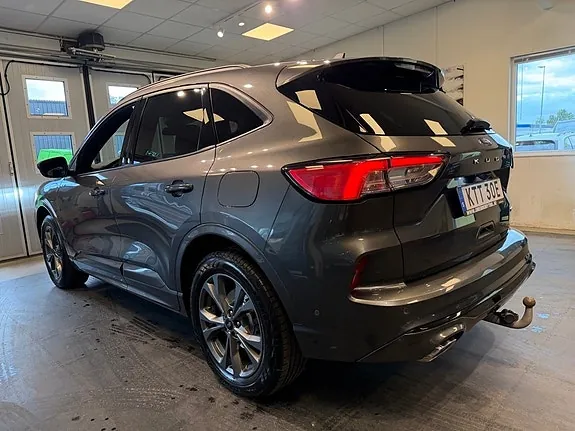 Ford Kuga 2022 photo 3