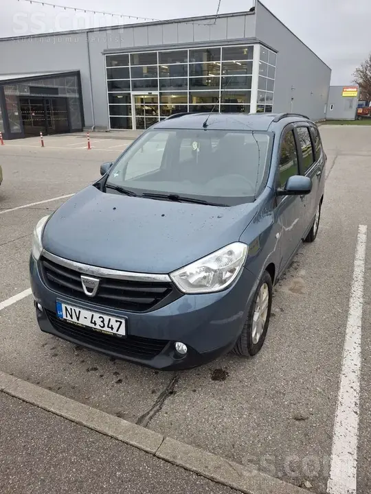 Dacia Lodgy 2013 photo 3
