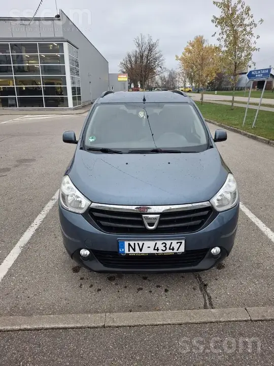 Dacia Lodgy 2013 photo 2