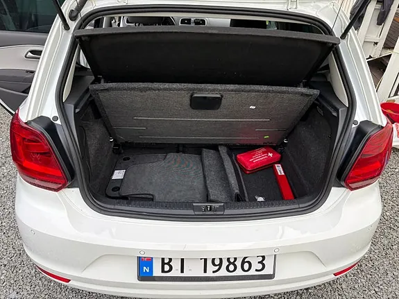 Volkswagen Polo 2015 photo 5