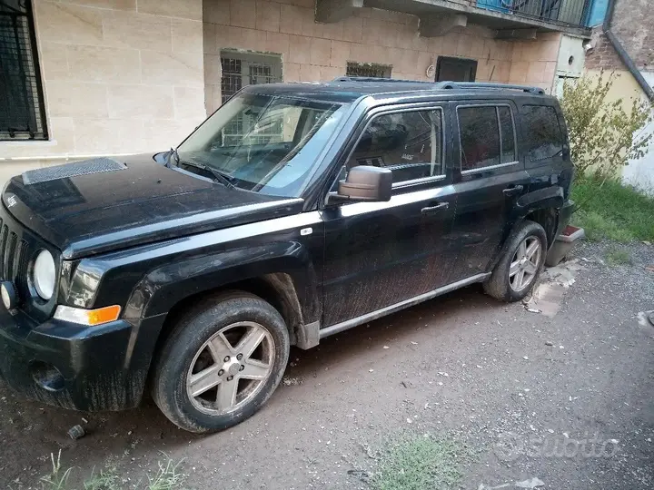 Jeep Patriot 2011 photo 4