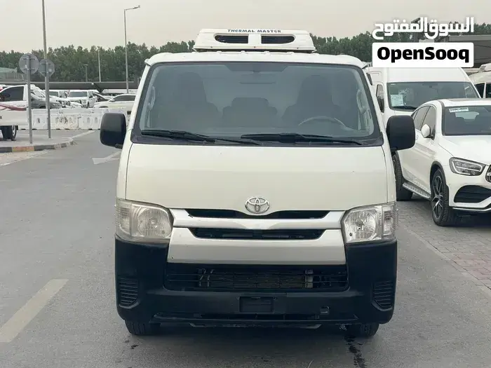 Toyota Hiace 2022 photo 4