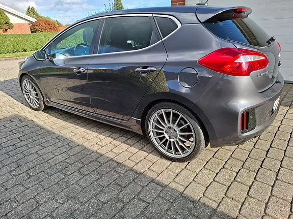 Kia Ceed 2016 photo 4