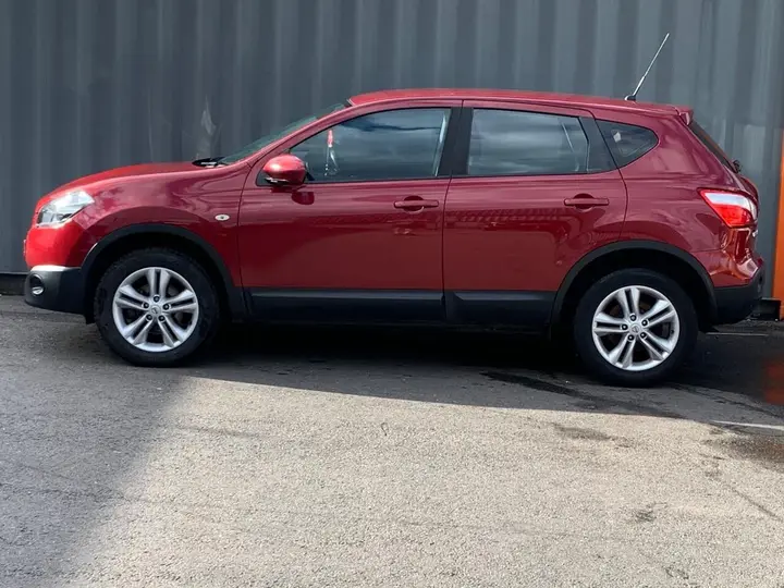 Nissan Qashqai 2011 photo 4