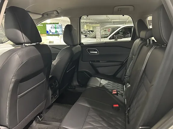 Nissan X-Trail 2026 photo 4