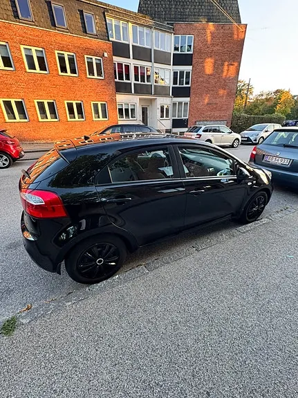 Kia Rio 2013 photo 3