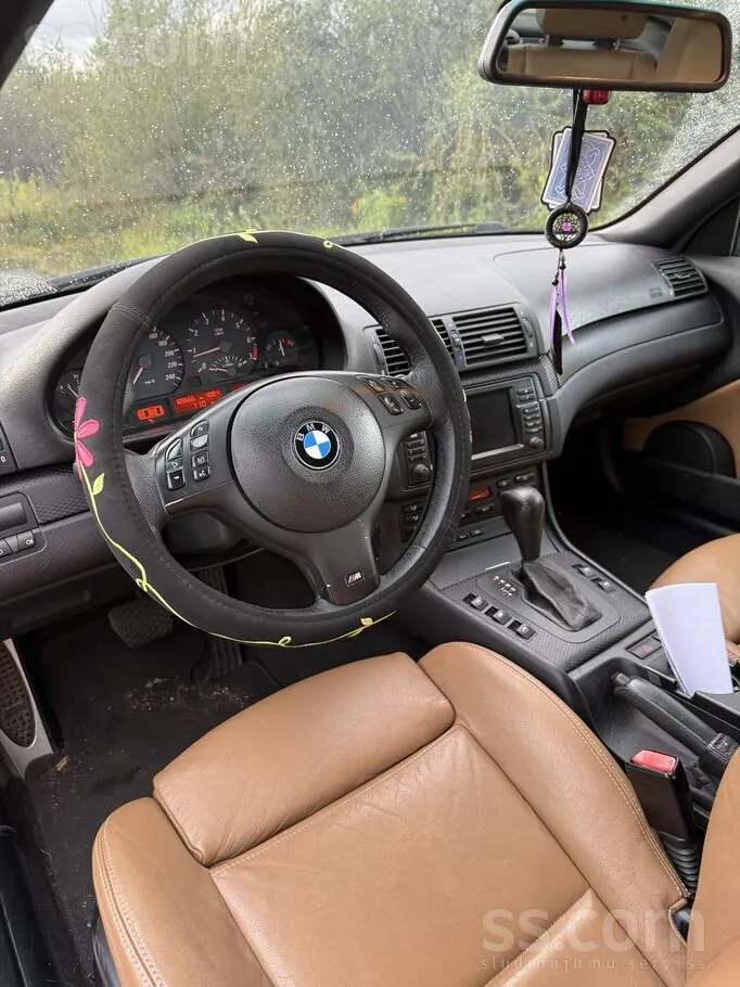 BMW 320 2004 photo 3