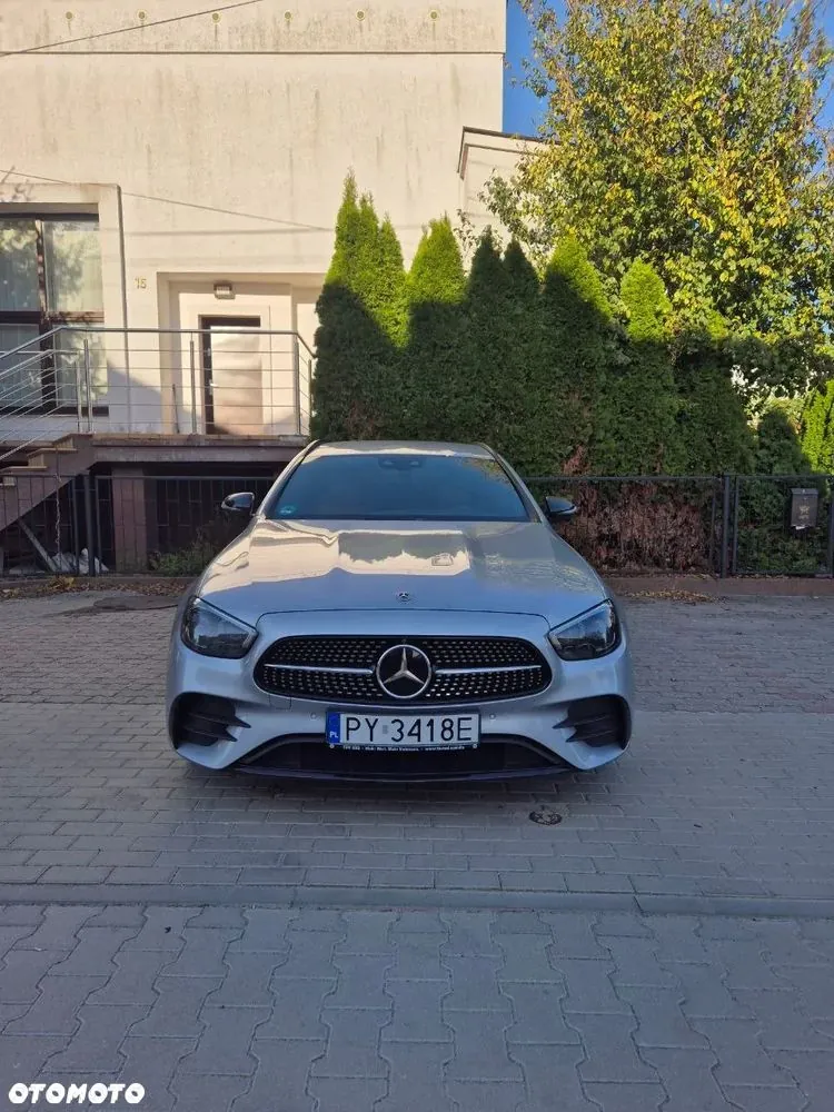 Mercedes-Benz E-Class 2021 photo 3