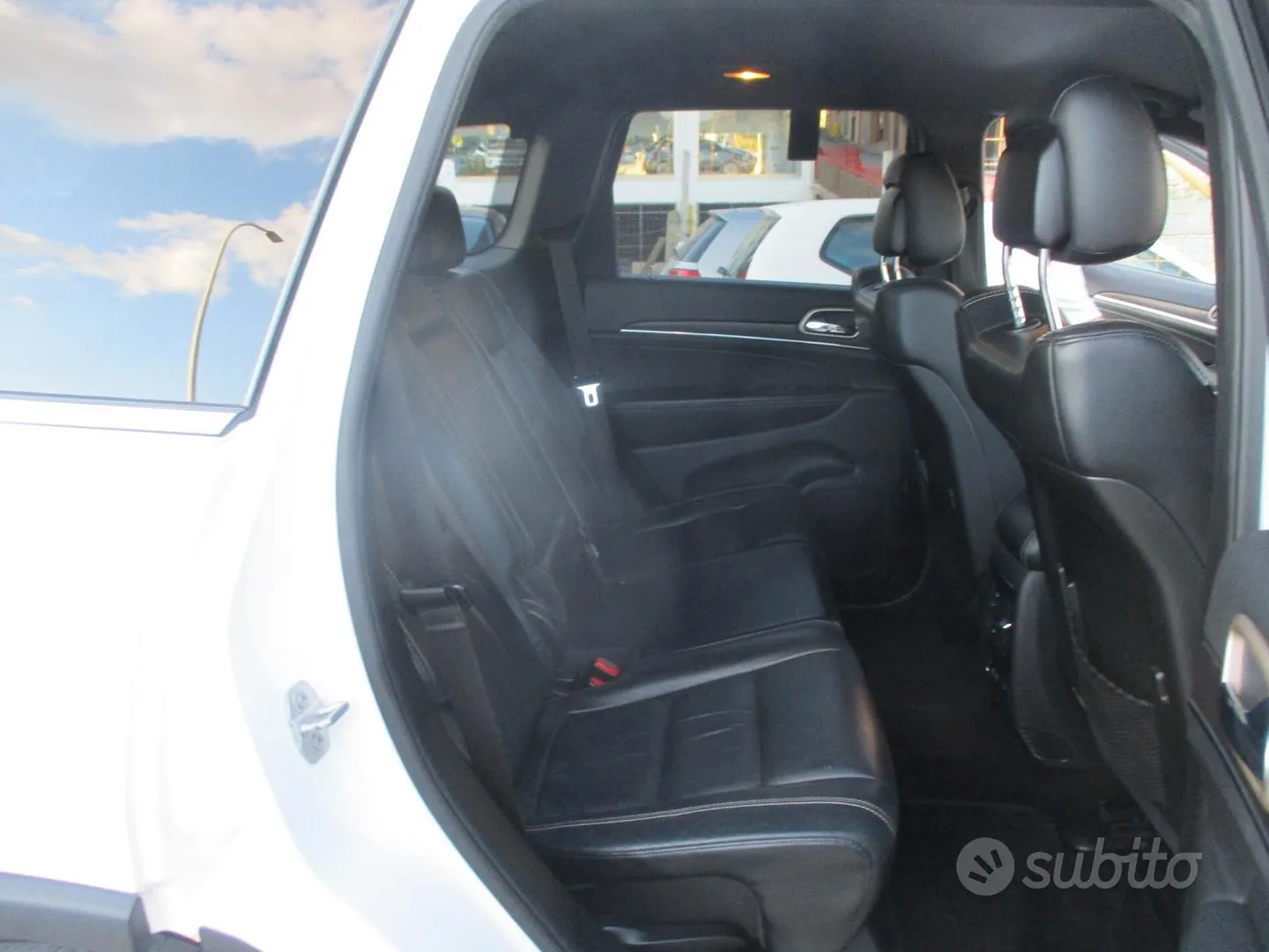 Jeep Grand Cherokee 2014 photo 4