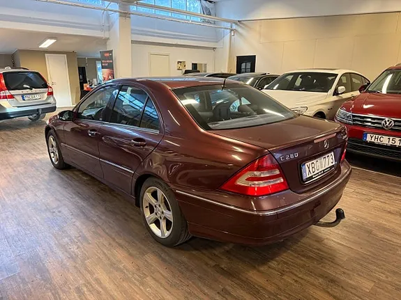 Mercedes-Benz C280 2006 photo 2
