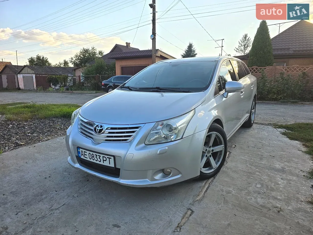 Toyota Avensis 2010 photo 4