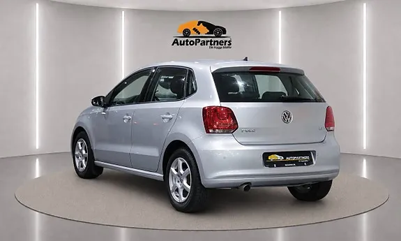 Volkswagen Polo 2012 photo 4