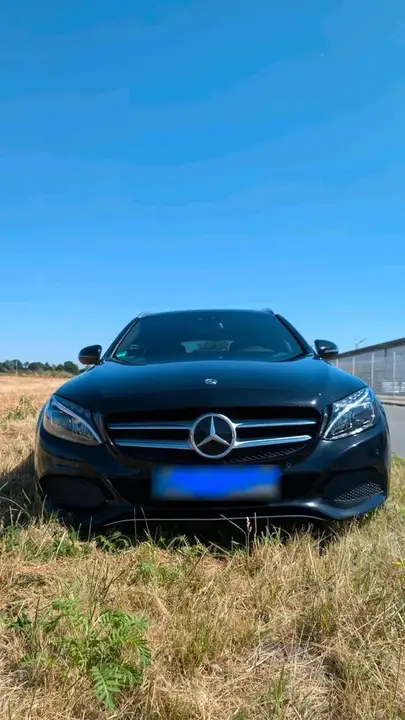 Mercedes-Benz 220D