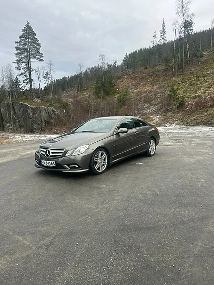Mercedes-Benz E250 2009 photo 3