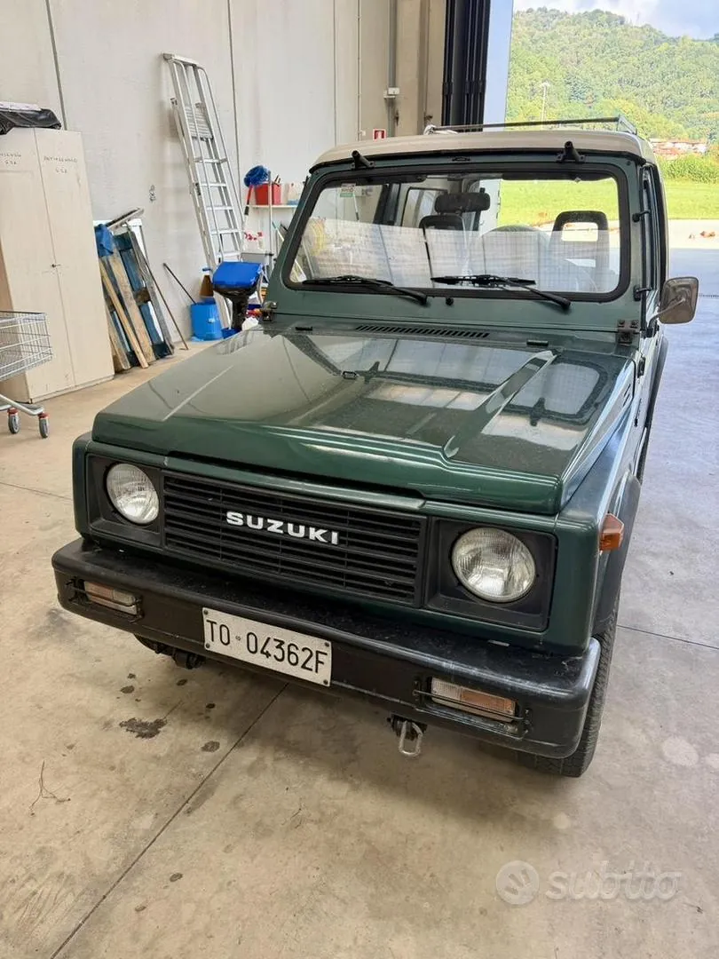 Suzuki Sj413