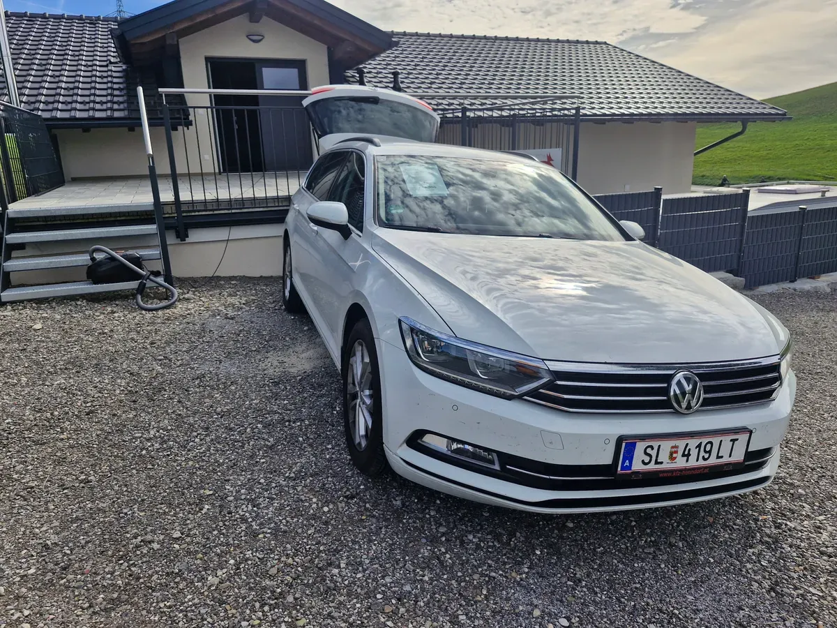 Volkswagen Passat 2018 photo 2