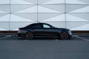 Mercedes-Benz E63S 2018 photo 3