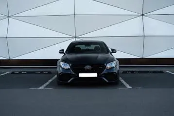Mercedes-Benz E63S 2018 photo 2