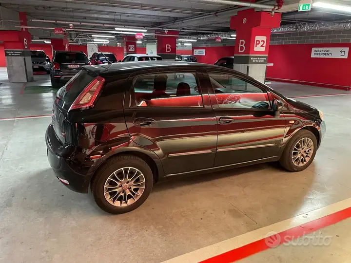 Fiat Punto Evo 2010 photo 3