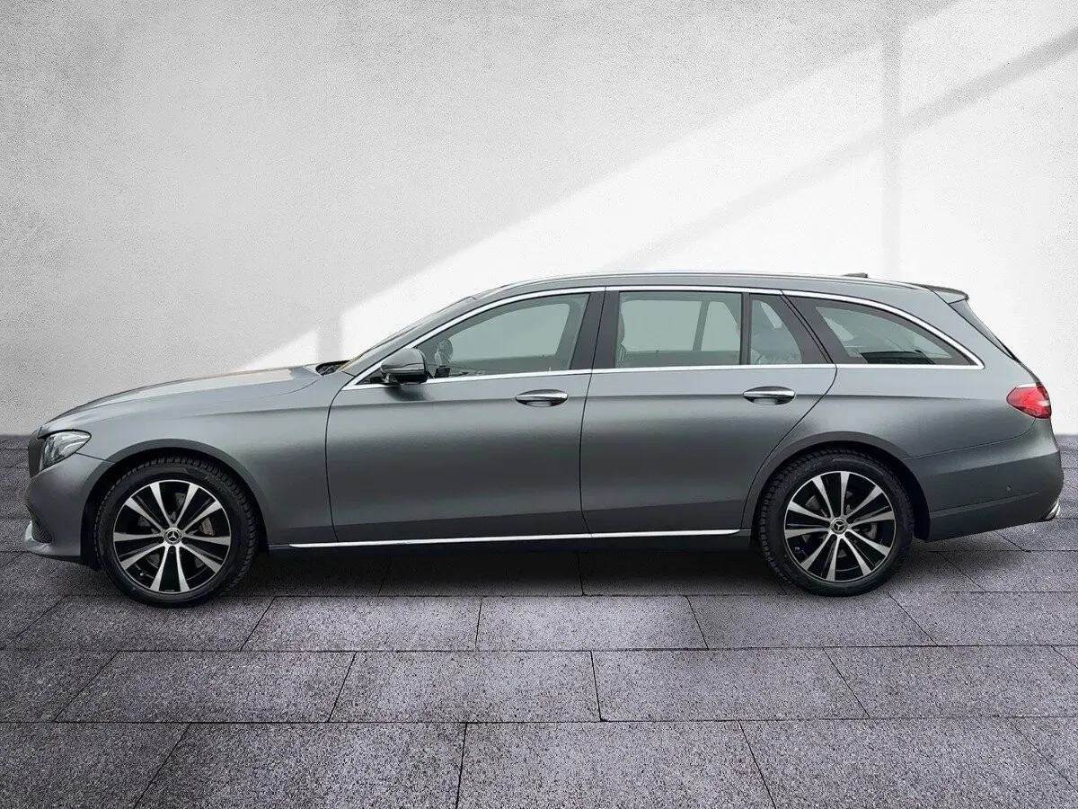 Mercedes-Benz E-Class 2018 photo 3