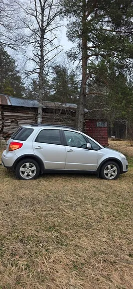 Suzuki Sx4 2011 photo 4