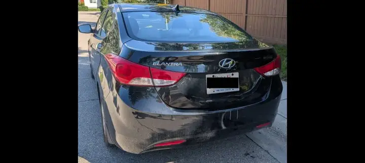 Hyundai Elantra 2012 photo 3