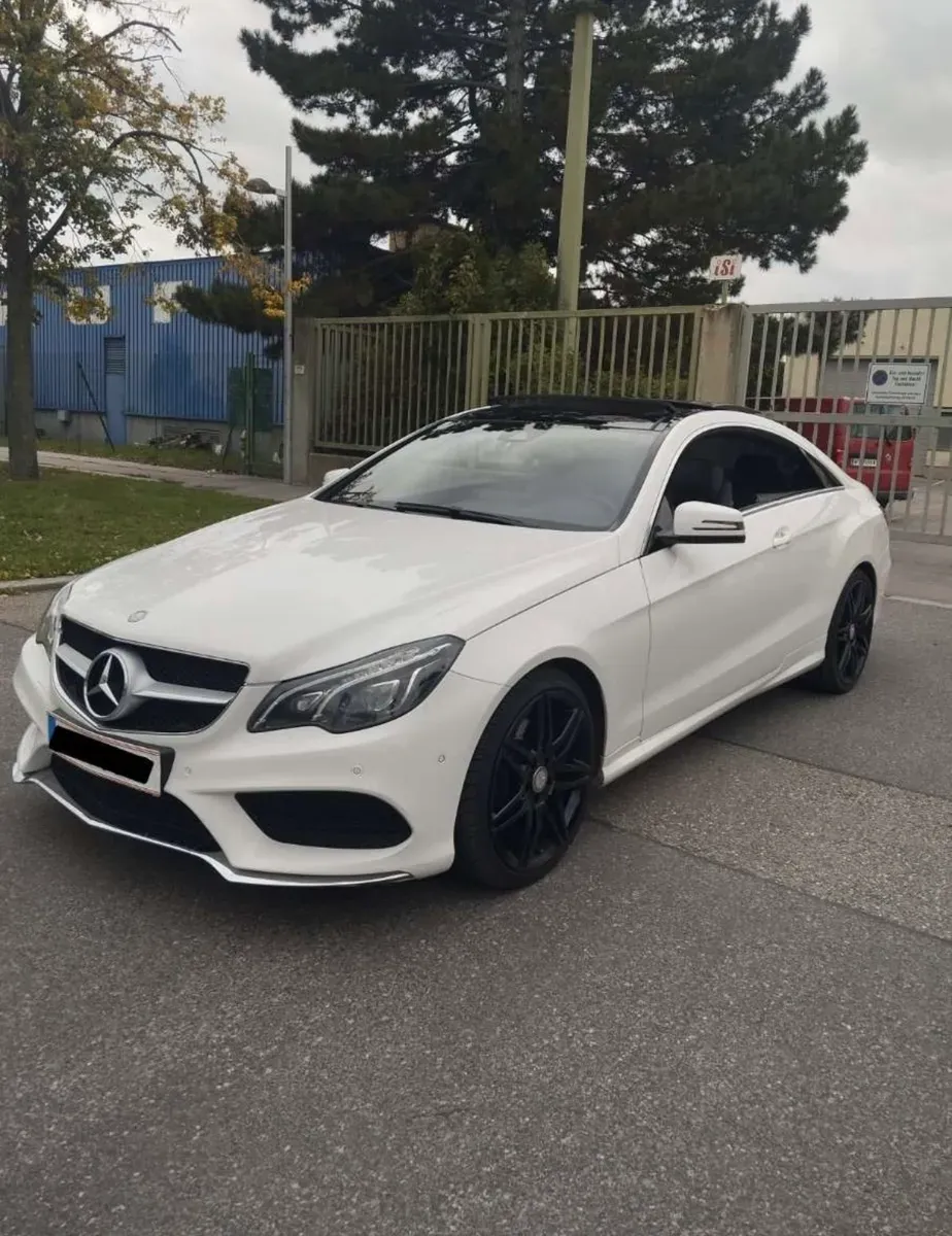 Mercedes-Benz E-Class 2014 photo 3