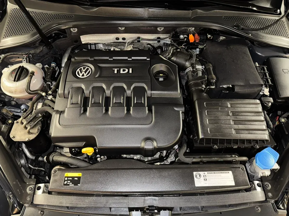 Volkswagen Golf 2014 photo 3