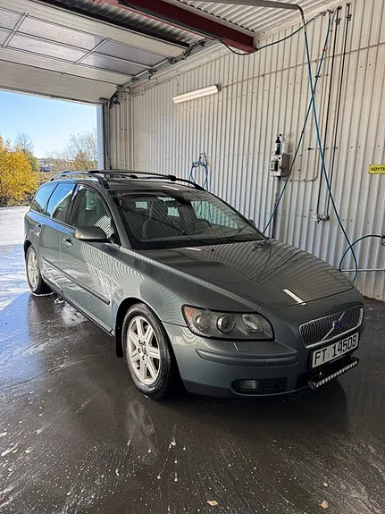 Volvo V50