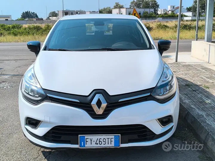 Renault Clio 2019 photo 3