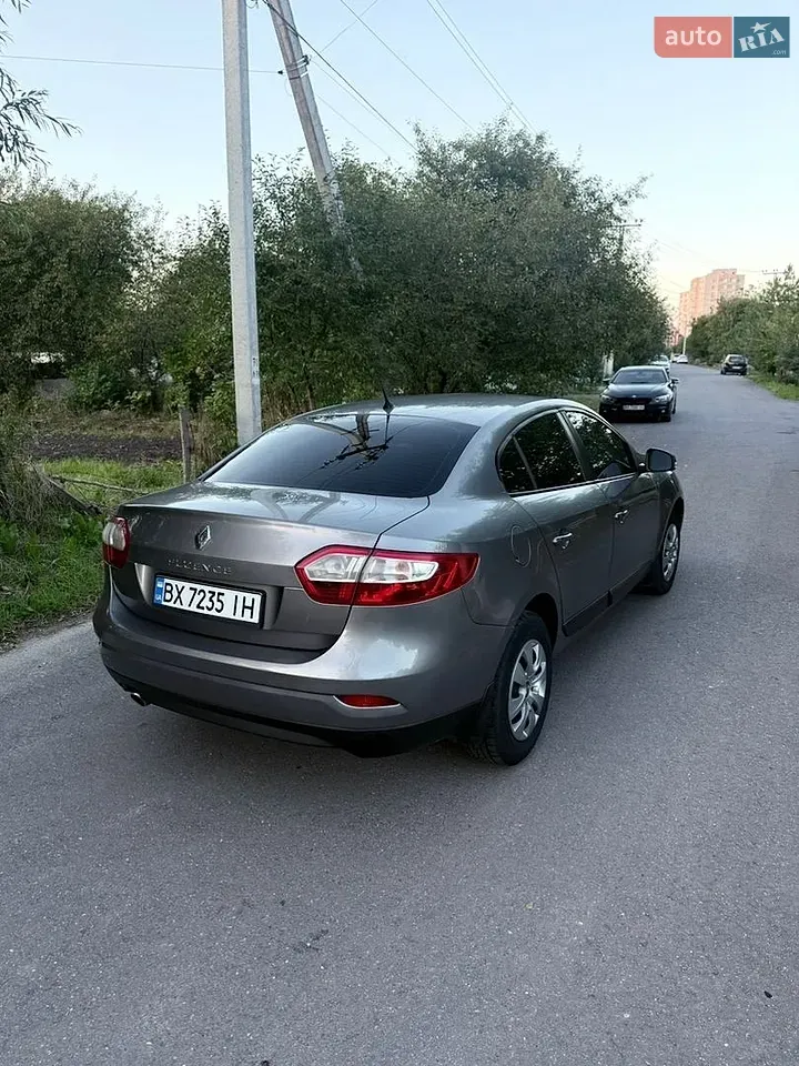 Renault Fluence 2014 photo 4