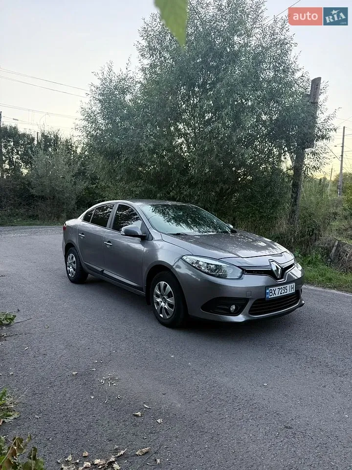 Renault Fluence 2014 photo 2