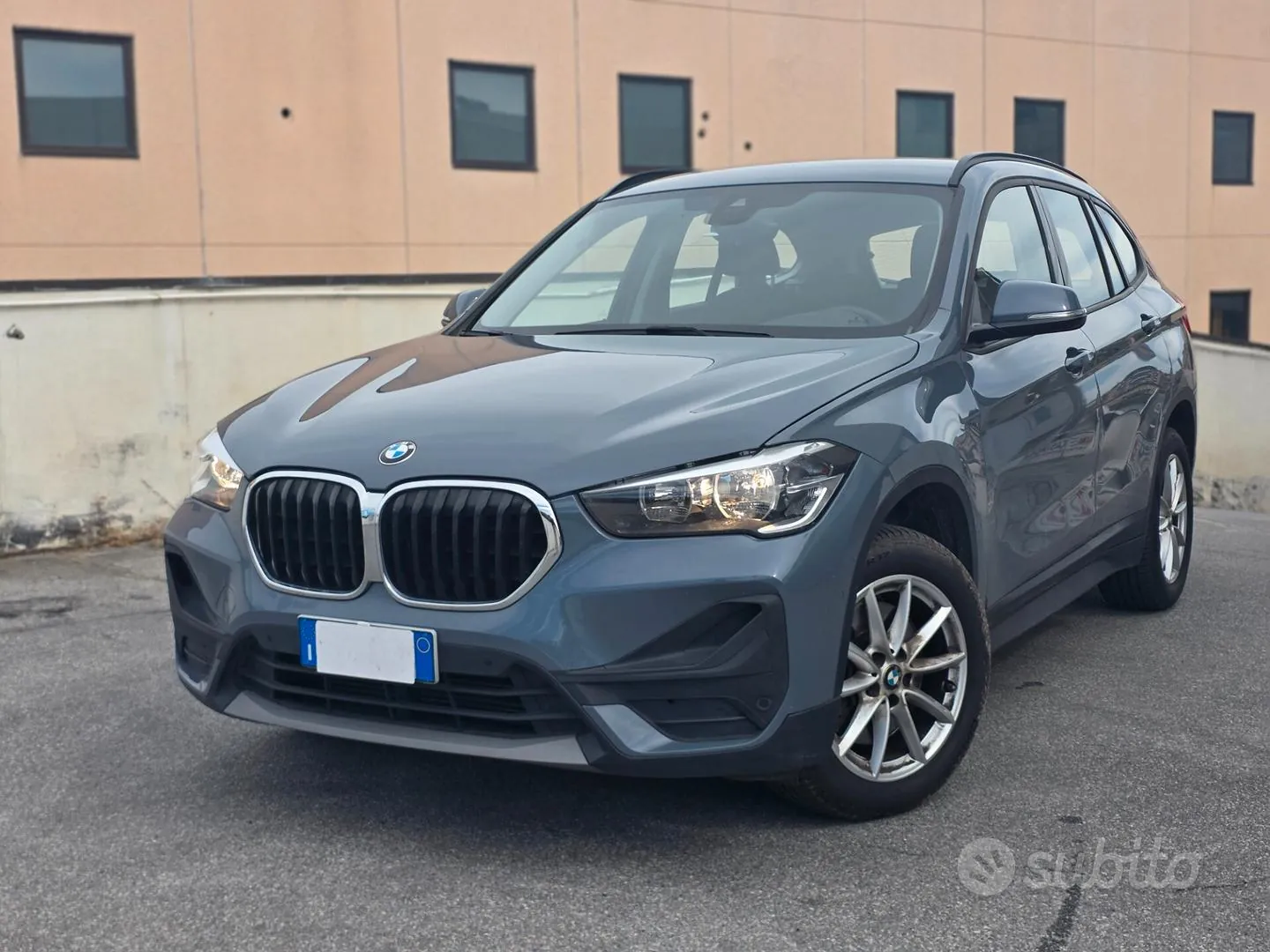 BMW X1 2022 photo 2