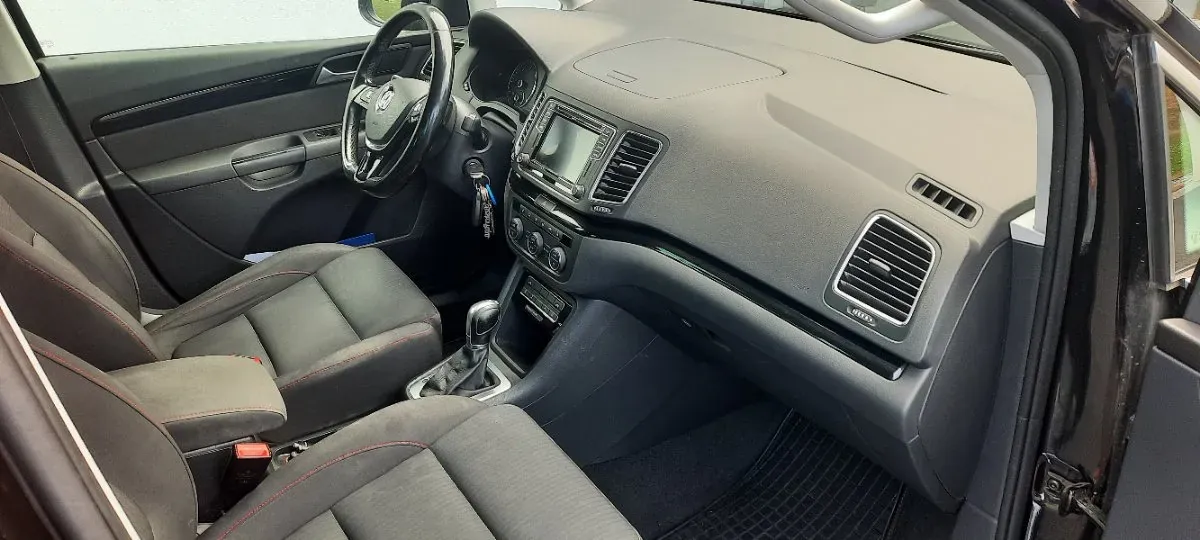 Volkswagen Sharan 2017 photo 3
