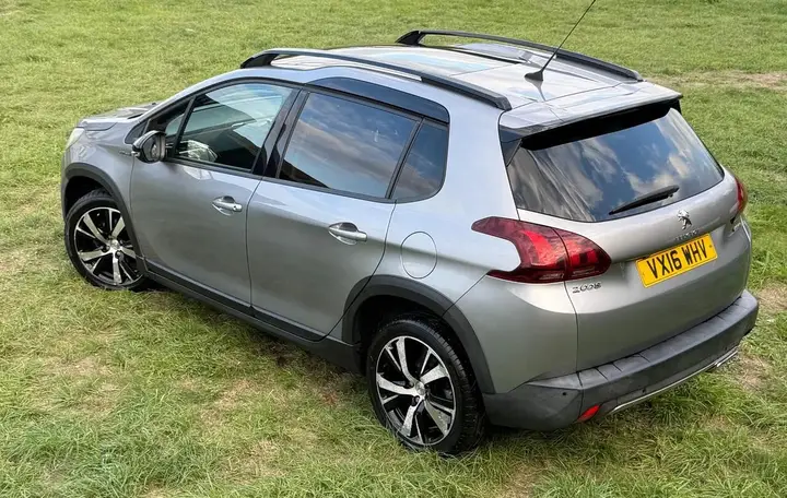 Peugeot 2008 2016 photo 4