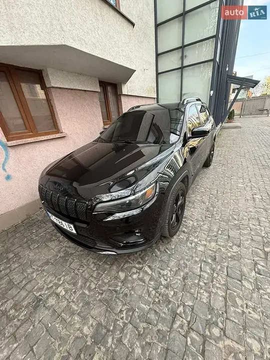 Jeep Cherokee 2019 photo 4