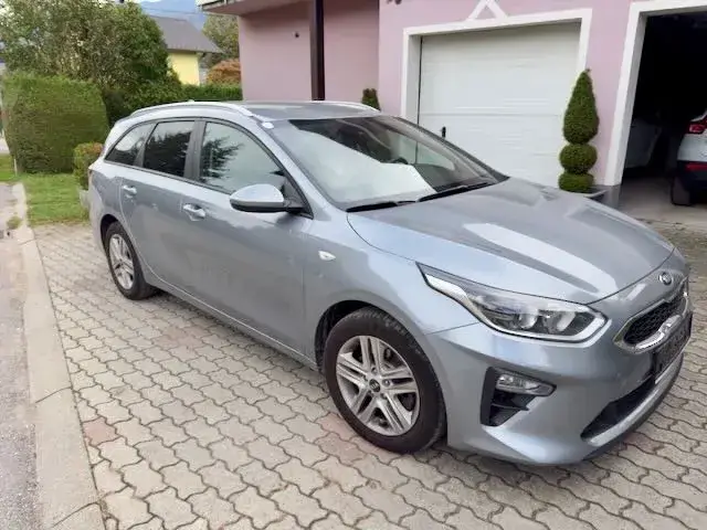 Kia Ceed Sw 2020 photo 2