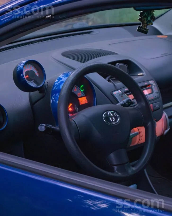 Toyota Aygo 2007 photo 2